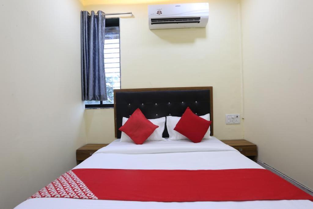 מומביי Hotel Indigo Inn מראה חיצוני תמונה